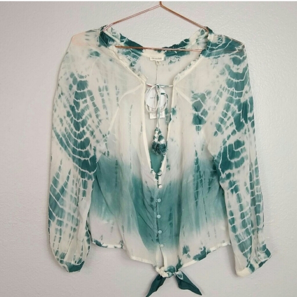 Vici flowy bohemian tie-dye top size Large - Picture 6 of 6